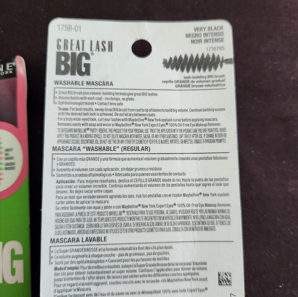 New Pair of  Maybelline Great Lash Big Mascara, Shade-131 Very Black - Picture 3 of 4